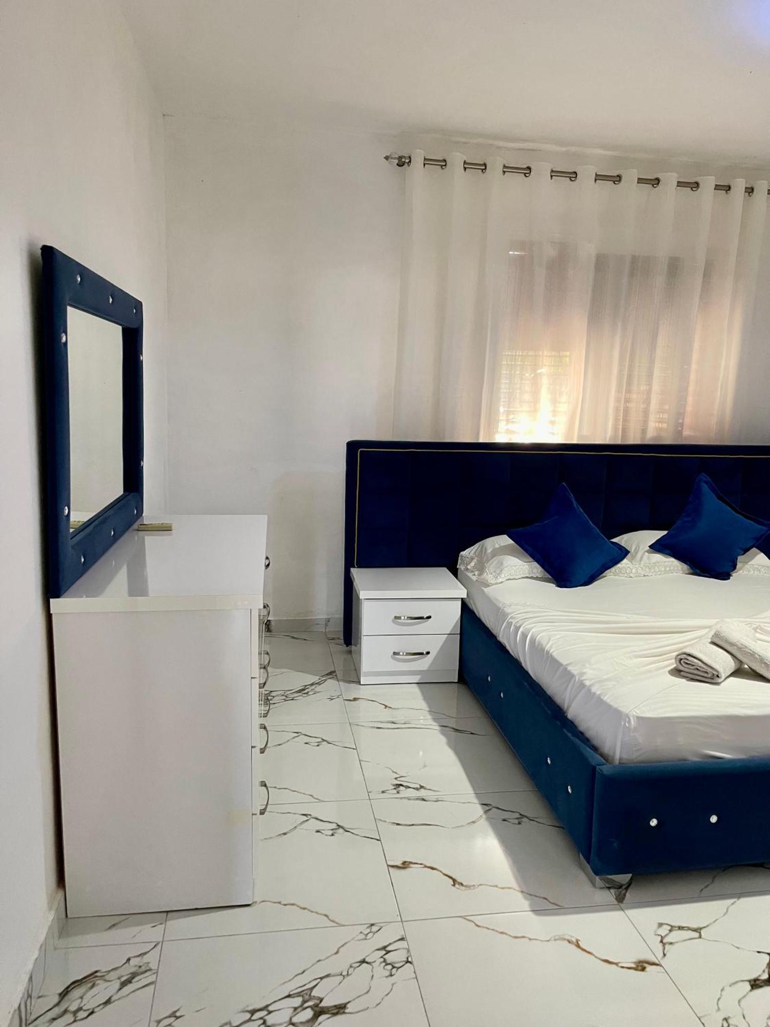 Guest House Dea Vlorë 외부 사진