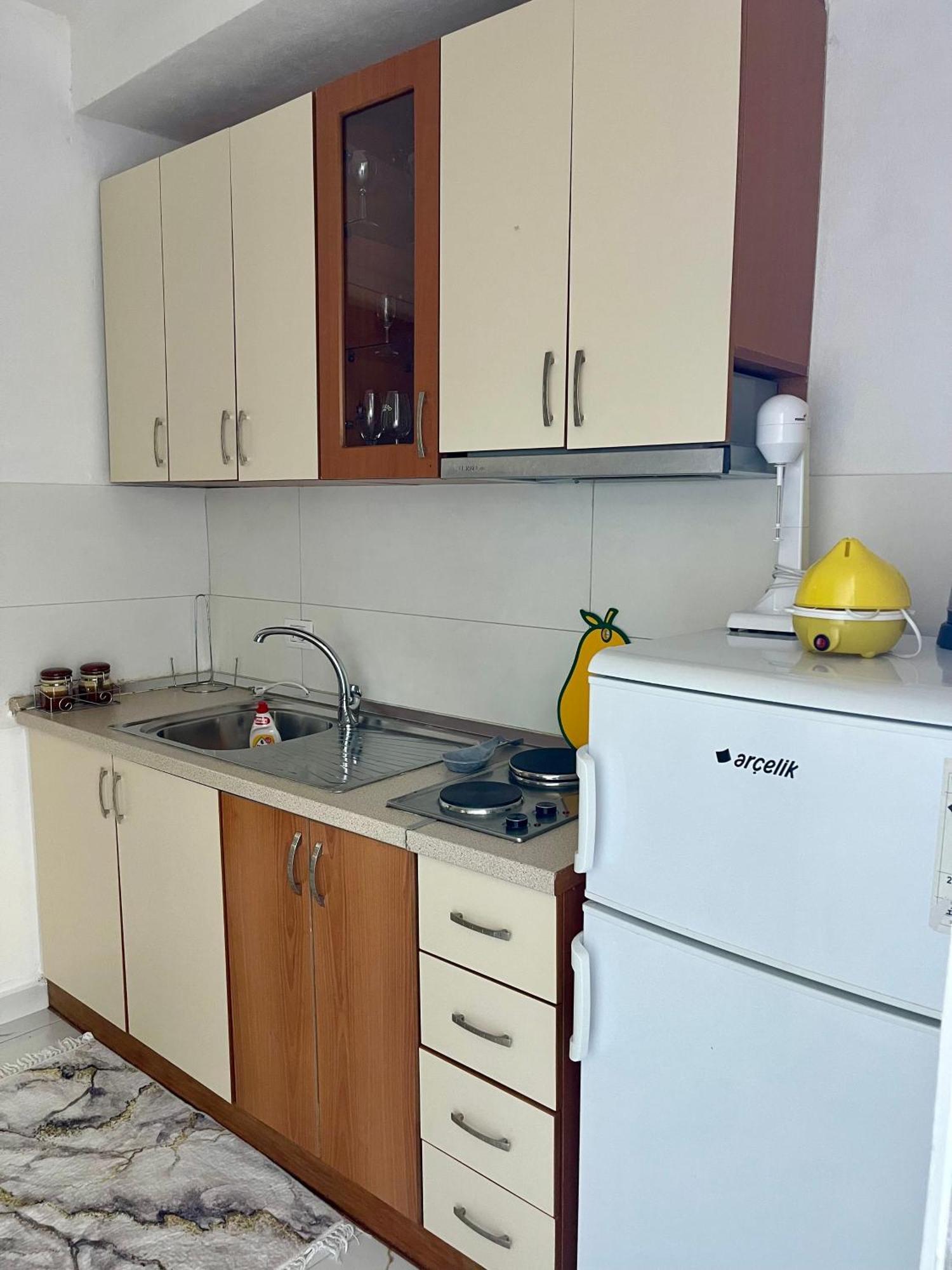Guest House Dea Vlorë 외부 사진