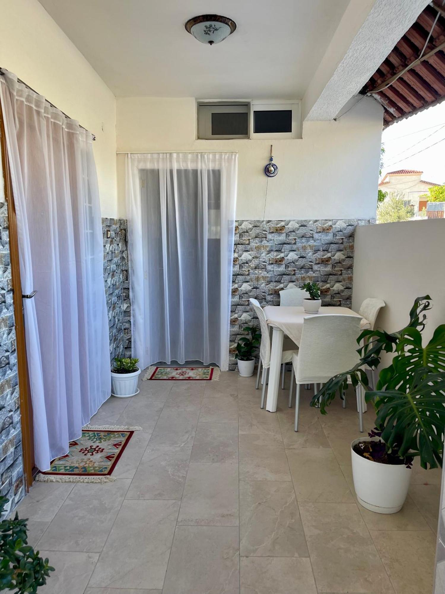 Guest House Dea Vlorë 외부 사진