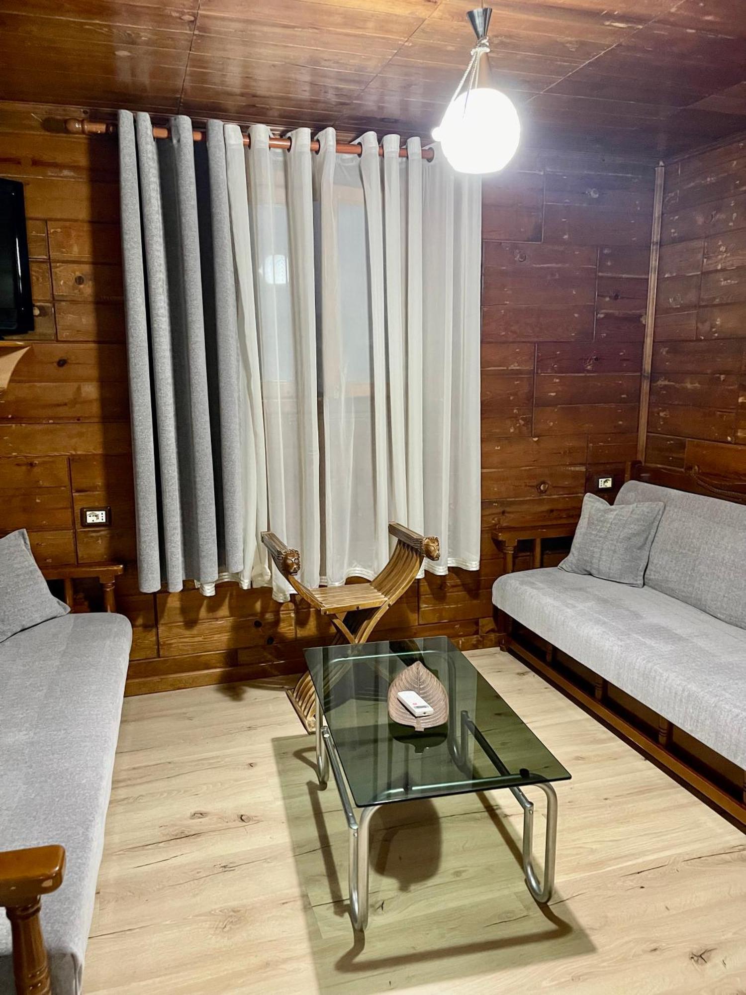 Guest House Dea Vlorë 외부 사진