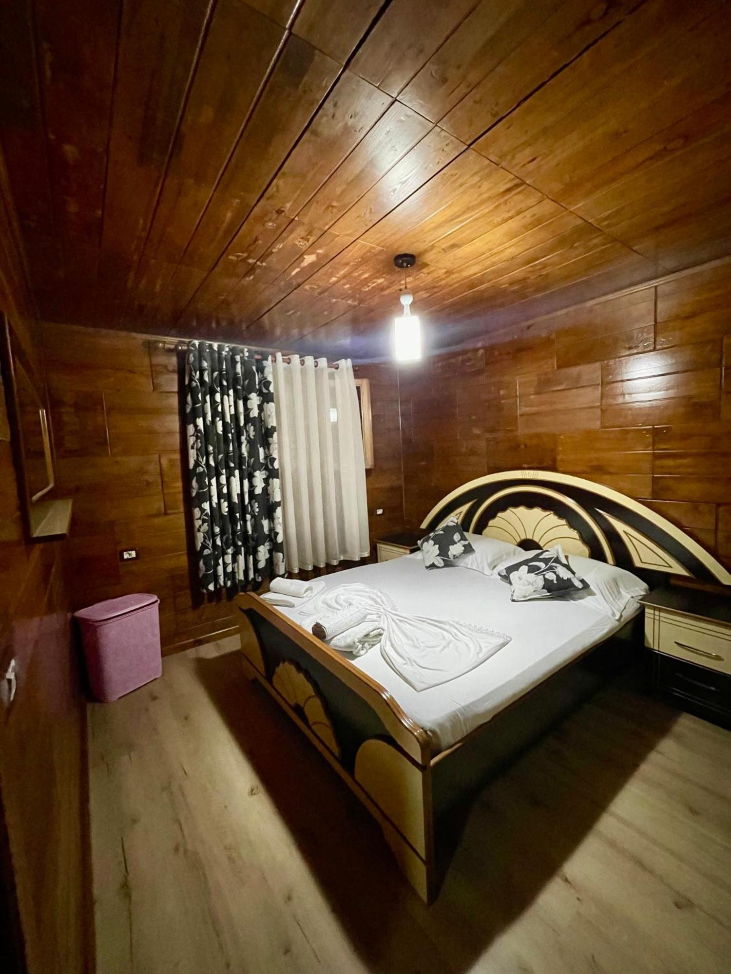 Guest House Dea Vlorë 외부 사진